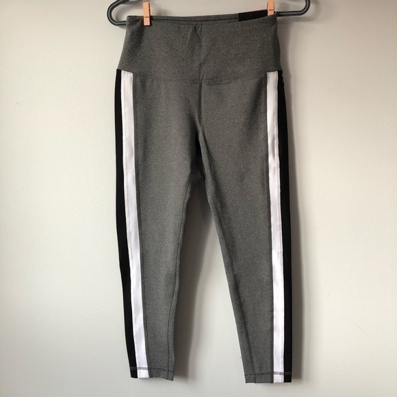 Nwt Reebok Women’s Performance High Waist 7/8 Ankle - Picture 2 of 5